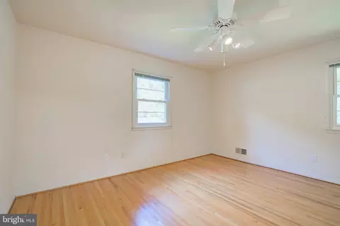 Other - 6914 Hadlow Dr, Springfield, VA 22152 photo 4 of 7