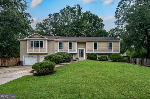 8725 Lea Ln, Alexandria, VA 22309