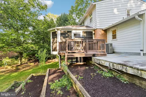Exterior - 8403 Greeley Blvd, Springfield, VA 22152 photo 7 of 9