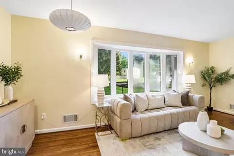 Living - 8403 Greeley Blvd, Springfield, VA 22152 photo 1 of 6