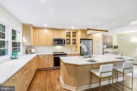 Kitchen - 8403 Greeley Blvd, Springfield, VA 22152 photo 2 of 3