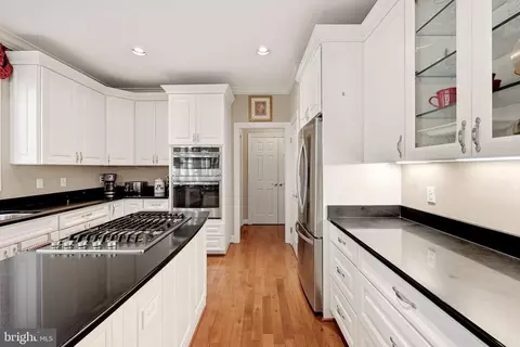 Kitchen - 9008 Advantage Ct, Burke, VA 22015 photo 4 of 6