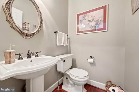 Bath - 9008 Advantage Ct, Burke, VA 22015 photo 1 of 6