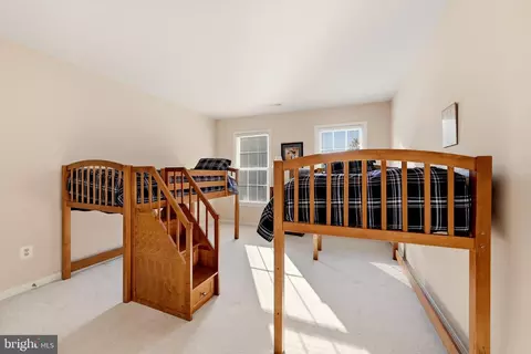 Bedroom - 9008 Advantage Ct, Burke, VA 22015 photo 4 of 10