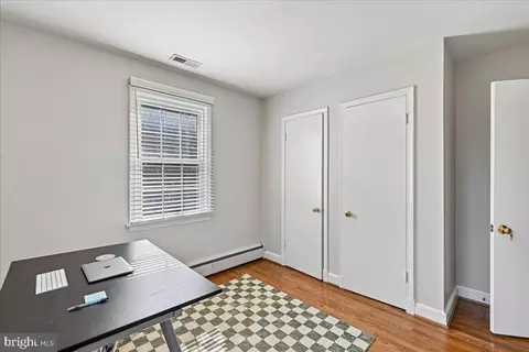 Bedroom - 6112 Fox Hill St, Springfield, VA 22150 photo 3 of 5