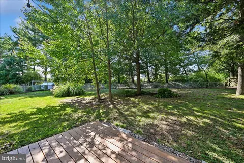 Exterior - 6112 Fox Hill St, Springfield, VA 22150 photo 1 of 2