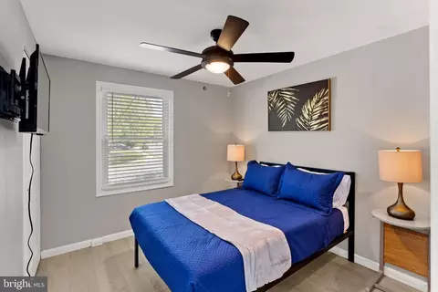 Bedroom - 2592 Viking Dr, Herndon, VA 20171 photo 1 of 8