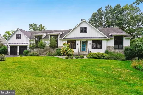 2203 Pennsylvania Blvd, Alexandria, VA 22308