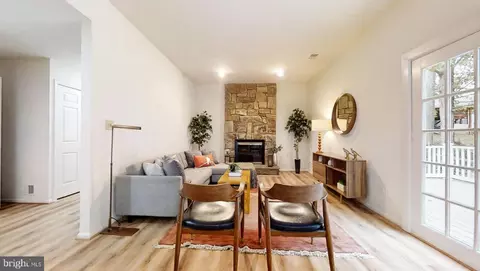 Living - 2107 Silentree Dr, Vienna, VA 22182 photo 1 of 1