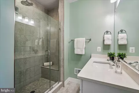 Bath - 1658 Bandit Loop #2B, Reston, VA 20190 photo 1 of 3