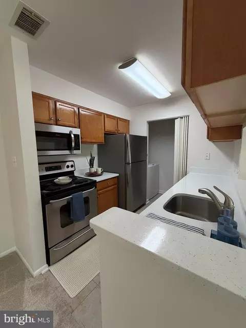 Kitchen - 11655 Chesterfield Ct #E, Reston, VA 20190 photo 4 of 4