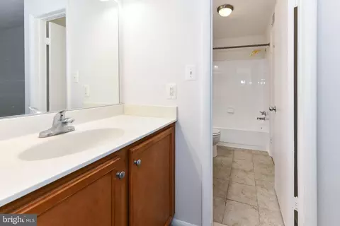 Bath - 11655 Chesterfield Ct #E, Reston, VA 20190 photo 1 of 3