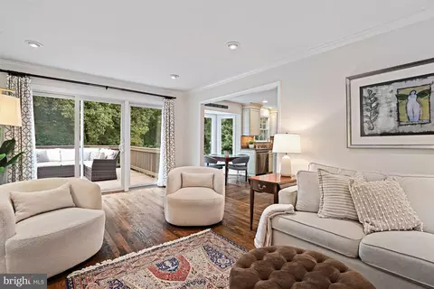 Living - 7712 Lear Rd, Mclean, VA 22102 photo 1 of 4