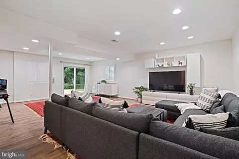 Other - 7712 Lear Rd, Mclean, VA 22102 photo 5 of 47