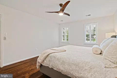 Bedroom - 7712 Lear Rd, Mclean, VA 22102 photo 6 of 12