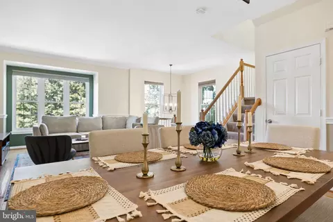 Dining - 6366 Dakine Cir, Springfield, VA 22150 photo 3 of 3