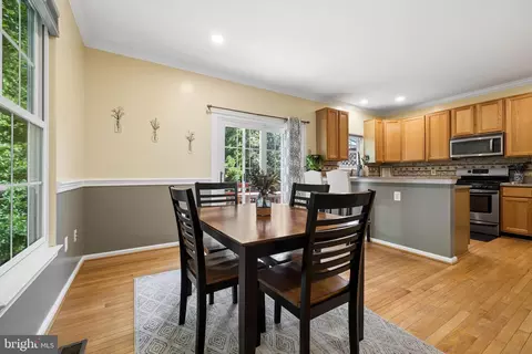 Dining - 6366 Dakine Cir, Springfield, VA 22150 photo 1 of 3