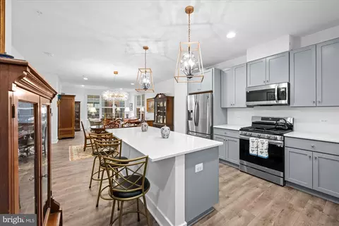 Kitchen - 11234 Faraday Park Dr, Reston, VA 20190 photo 1 of 3