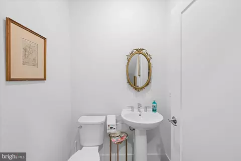 Entry Way - 11234 Faraday Park Dr, Reston, VA 20190 photo 4 of 5