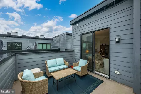 Exterior - 11234 Faraday Park Dr, Reston, VA 20190 photo 5 of 5