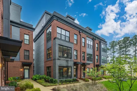 Exterior - 11234 Faraday Park Dr, Reston, VA 20190 photo 2 of 5