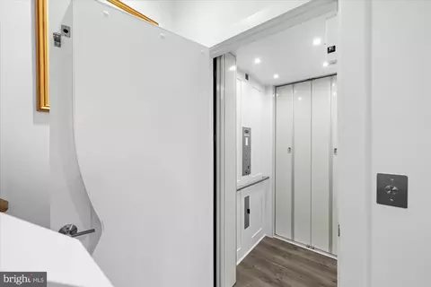 Entry Way - 11234 Faraday Park Dr, Reston, VA 20190 photo 5 of 5