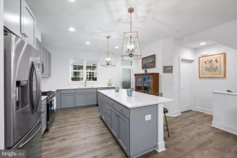 Kitchen - 11234 Faraday Park Dr, Reston, VA 20190 photo 3 of 3