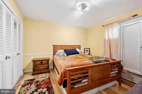 Bedroom - 8261 Taunton Pl, Springfield, VA 22152 photo 2 of 2