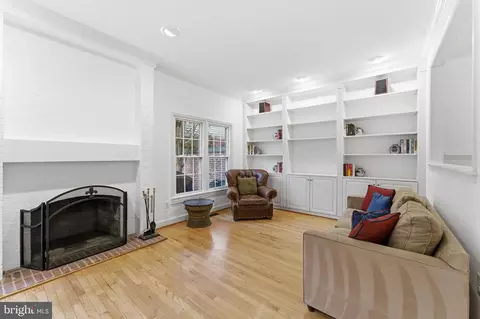 Living - 6659 Madison Mclean Dr N, Mclean, VA 22101 photo 3 of 3