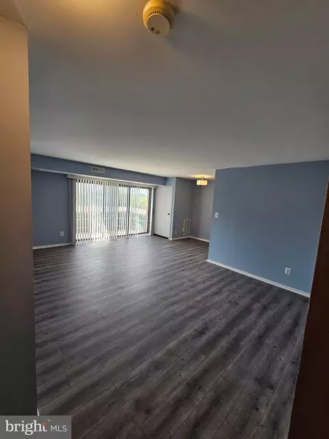6147 Leesburg Pike #610, Falls Church, VA 22041