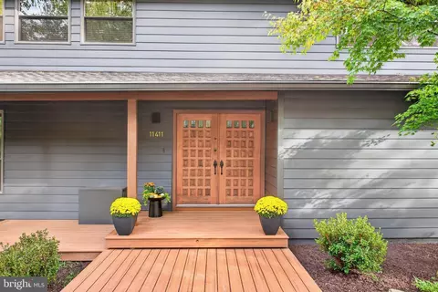 Exterior - 11411 Running Cedar Rd, Reston, VA 20191 photo 2 of 22