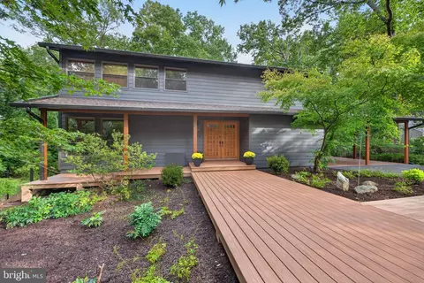 Exterior - 11411 Running Cedar Rd, Reston, VA 20191 photo 1 of 22