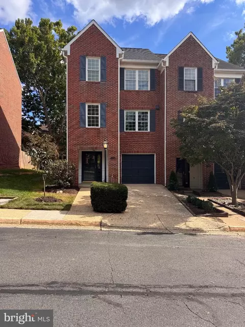 7778 Marshall Heights Ct, Falls Church, VA 22043