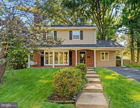 2407 Cavendish Dr, Alexandria, VA 22308