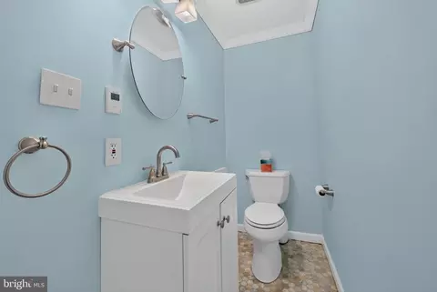 Other - 5305 Oldcastle Ln, Springfield, VA 22151 photo 5 of 9