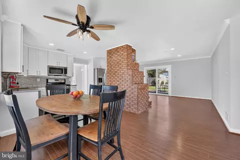 Dining - 5305 Oldcastle Ln, Springfield, VA 22151 photo 1 of 1