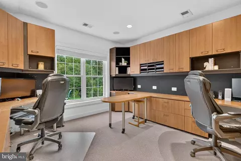 Other - 8248 Native Violet Dr, Lorton, VA 22079 photo 29 of 33