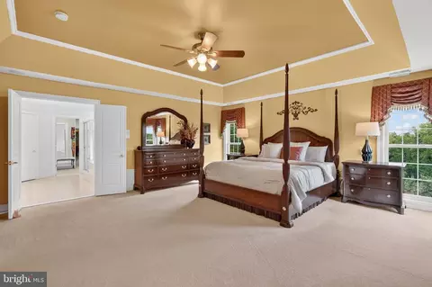 Bedroom - 8248 Native Violet Dr, Lorton, VA 22079 photo 4 of 11