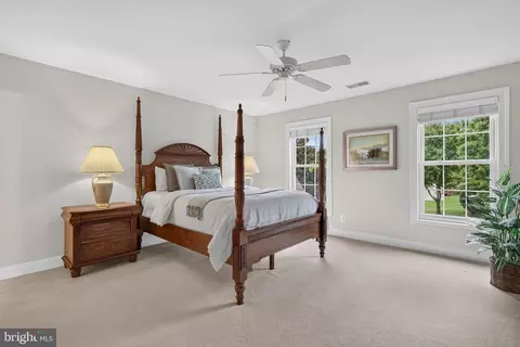 Bedroom - 8248 Native Violet Dr, Lorton, VA 22079 photo 5 of 11