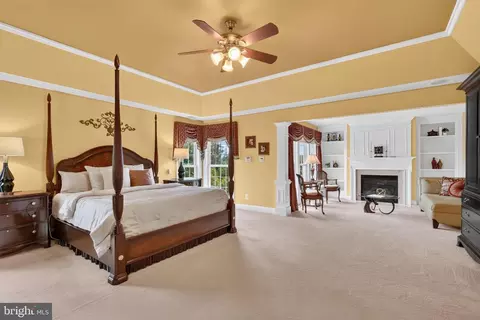 Bedroom - 8248 Native Violet Dr, Lorton, VA 22079 photo 1 of 11