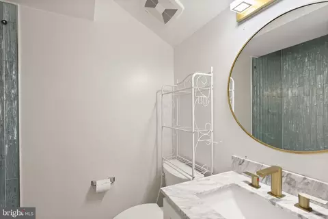 Bath - 8210 Tory Rd #139, Springfield, VA 22152 photo 1 of 3