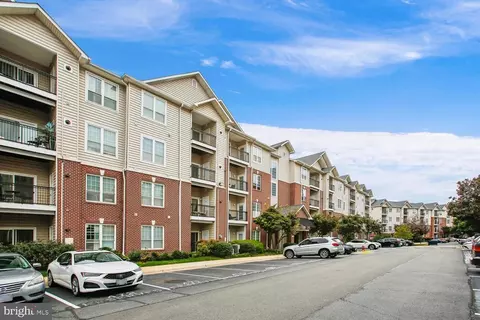Exterior - 1571 Spring Gate Dr #6106, Mclean, VA 22102 photo 5 of 17