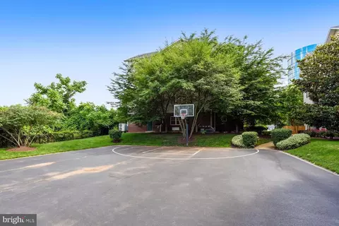 Other - 1571 Spring Gate Dr #6106, Mclean, VA 22102 photo 4 of 23