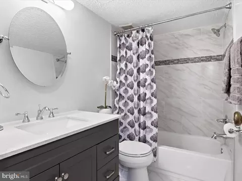 Bath - 11809 Breton Ct #2B, Reston, VA 20191 photo 1 of 1
