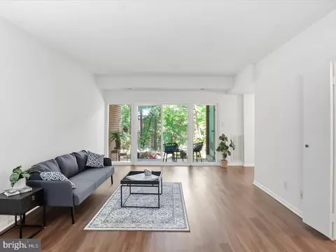 Living - 11809 Breton Ct #2B, Reston, VA 20191 photo 1 of 1
