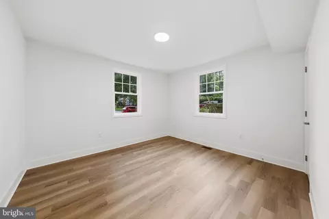 Other - 6932 Chestnut Ave, Falls Church, VA 22042 photo 6 of 18