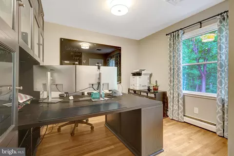 Other - 10015 Saddle Rd, Vienna, VA 22181 photo 3 of 23