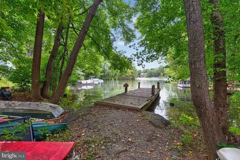 Other - 2003 Upper Lake Dr, Reston, VA 20191 photo 9 of 12