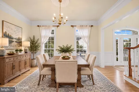 Dining - 13803 Cutleaf Ct, Chantilly, VA 20151 photo 4 of 4