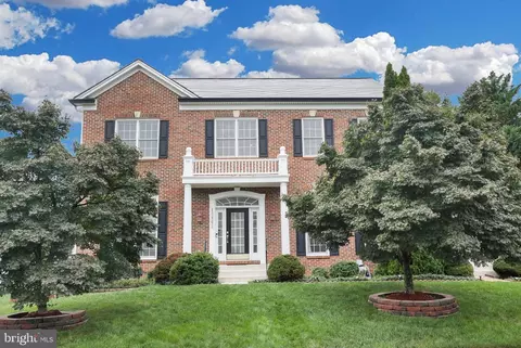 Exterior - 13803 Cutleaf Ct, Chantilly, VA 20151 photo 7 of 8